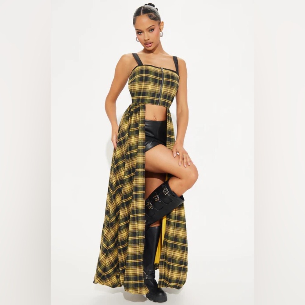 Fashion nova plaid top